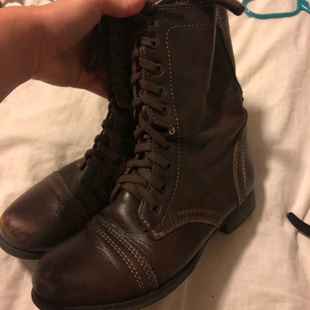 STEVE MADDEN Brown combat boots